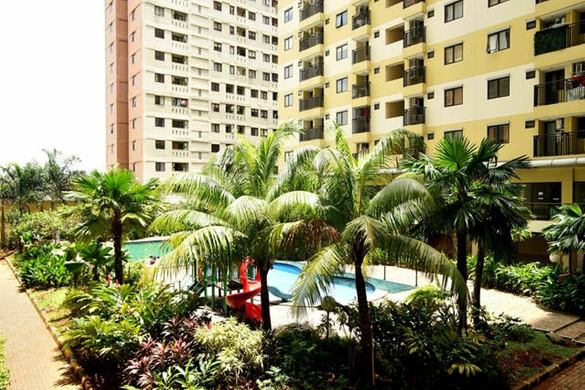 Jakarta Madrix Экстерьер фото